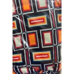 TC‎ LuLaRoe leggings. Fits sizes 10/12-18/20